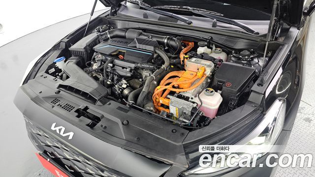 Kia K8 Hybrid Noblesse 2022 — фото 6
