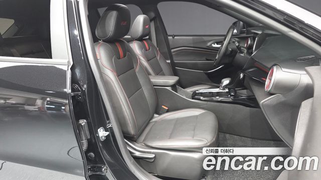 Chevrolet Trax Crossover 1.2 RS 2024 — фото 11