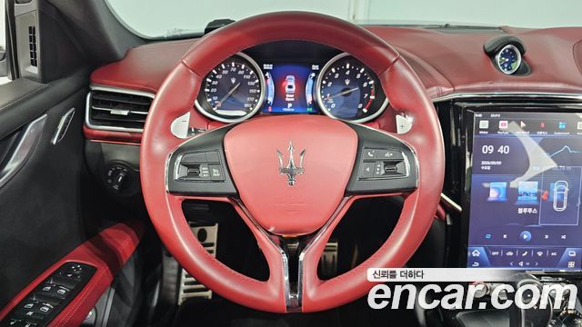 Maserati Ghibli 3.0S Q4 3rd 2015 — фото 13