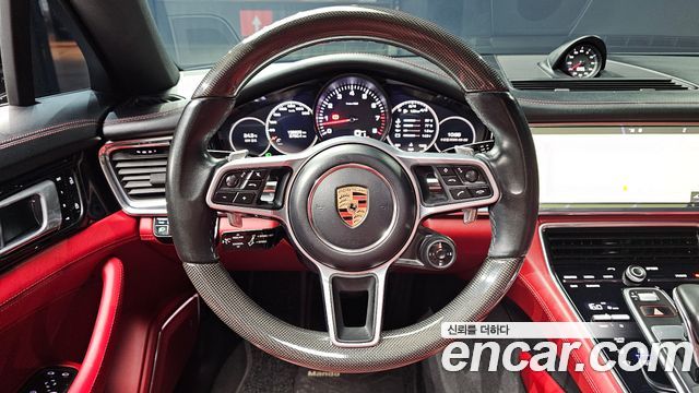 Porsche Panamera (971) 3.0 AWD 2020 — фото 13