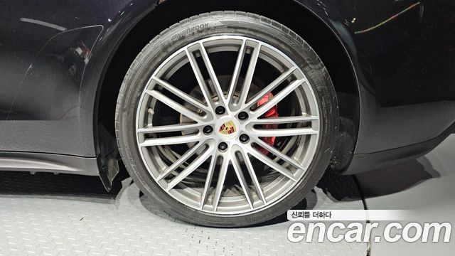Porsche Panamera (971) 3.0 AWD 2020 — фото 21