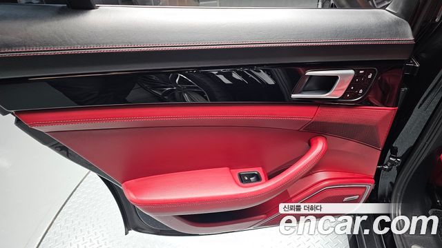 Porsche Panamera (971) 3.0 AWD 2020 — фото 25