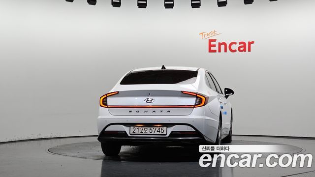 Hyundai Sonata (DN8) 2.0 LPG(rental car) Style 2020 — фото 4