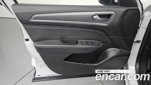 Renault Korea XM3 1.3 TCe RE Signature 2020 — фото 24