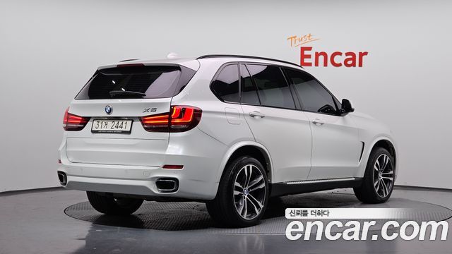 BMW X5 (F15) xDrive 40d 2017 — фото 2