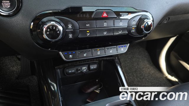 Kia Sorento Diesel 2.0 4WD Prestige 2020 — фото 17
