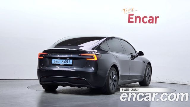 Tesla Model 3 RWD 2025 — фото 2