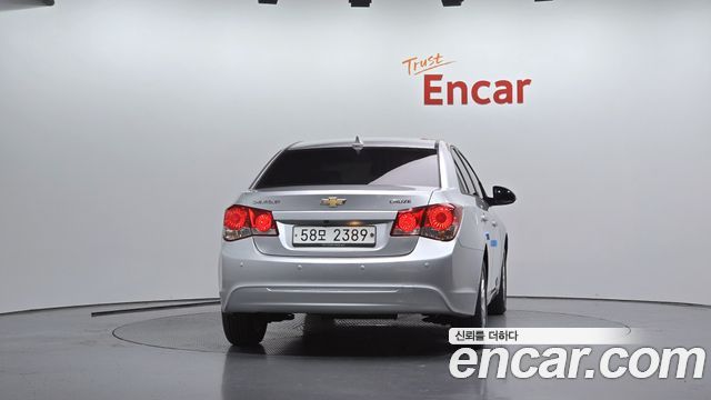 Chevrolet Cruze 1.8 LS+ 2014 — фото 4