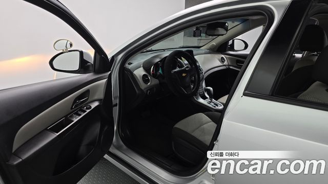 Chevrolet Cruze 1.8 LS+ 2014 — фото 10