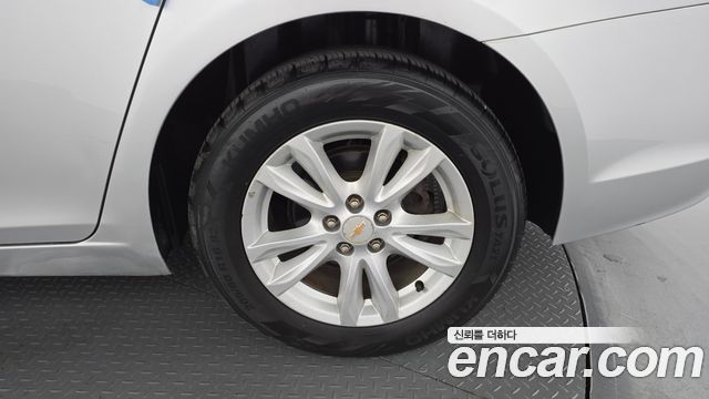 Chevrolet Cruze 1.8 LS+ 2014 — фото 21
