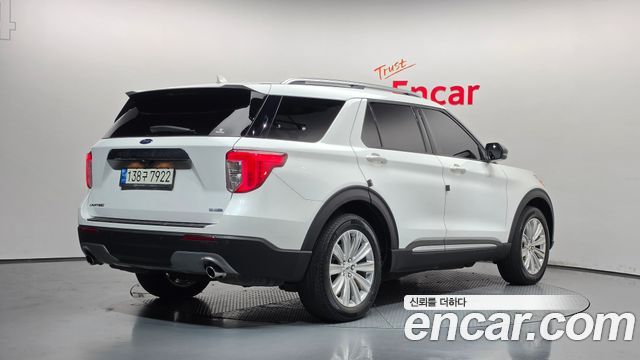 Ford Explorer (VI) 2.3 LimIted 4WD 2020 — фото 2