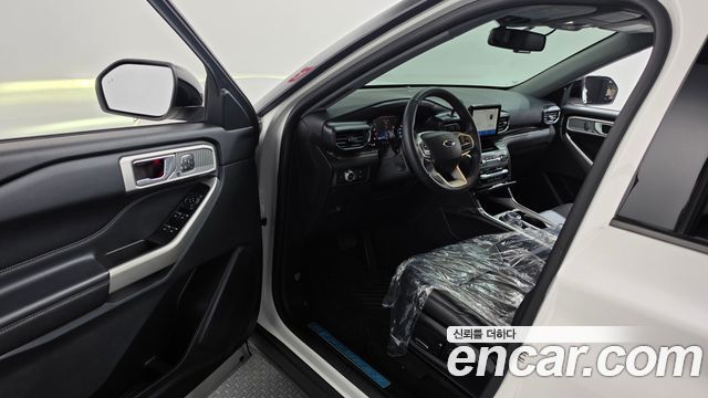 Ford Explorer (VI) 2.3 LimIted 4WD 2020 — фото 10