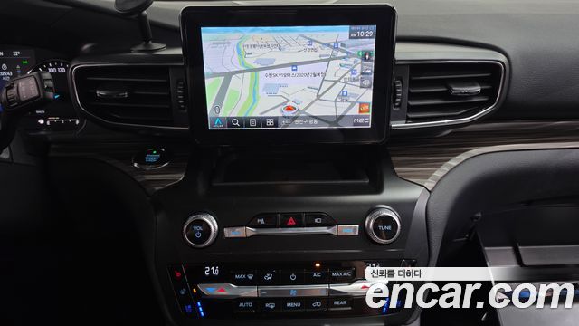 Ford Explorer (VI) 2.3 LimIted 4WD 2020 — фото 16