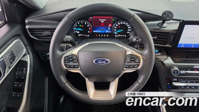 Ford Explorer (VI) 2.3 LimIted 4WD 2020 — фото 17