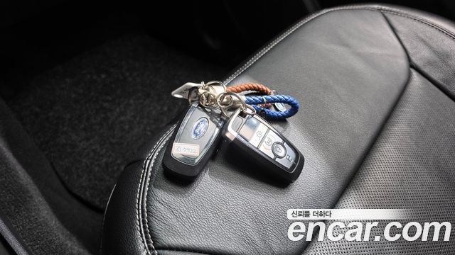 Ford Explorer (VI) 2.3 LimIted 4WD 2020 — фото 20