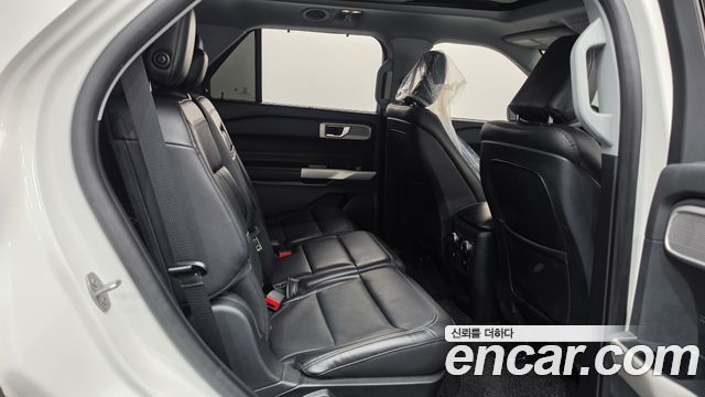 Ford Explorer (VI) 2.3 LimIted 4WD 2020 — фото 24