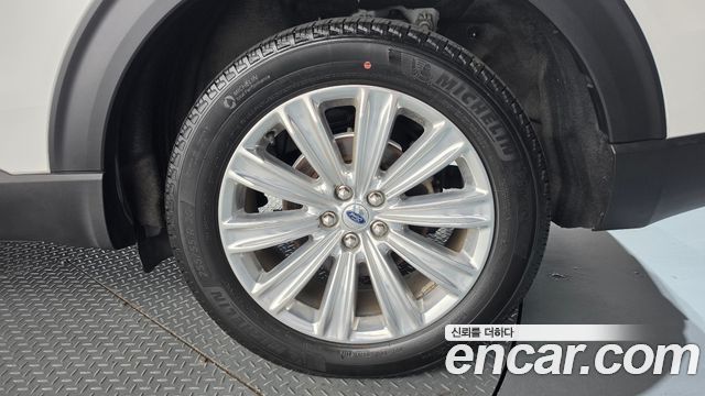 Ford Explorer (VI) 2.3 LimIted 4WD 2020 — фото 27