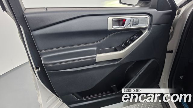 Ford Explorer (VI) 2.3 LimIted 4WD 2020 — фото 30