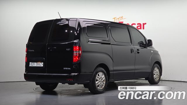 Hyundai Grand Starex Van 3-Seater Smart 2020 — фото 2