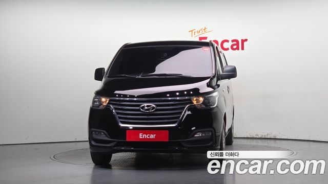 Hyundai Grand Starex Van 3-Seater Smart 2020 — фото 3