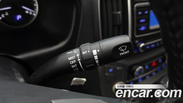 Hyundai Grand Starex Van 3-Seater Smart 2020 — фото 16