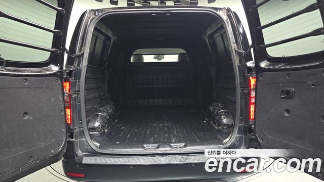 Hyundai Grand Starex Van 3-Seater Smart 2020 — фото 19