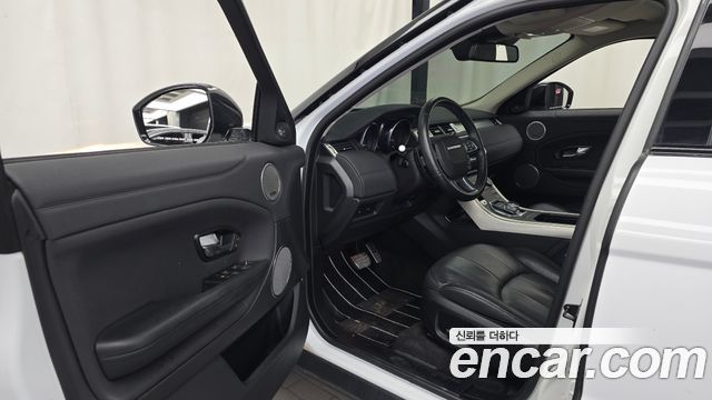 Land Rover Range Rover Evoque 2.0 TD4 SE 2016 — фото 10