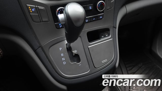 Hyundai Grand Starex Freezer car 2019 — фото 9