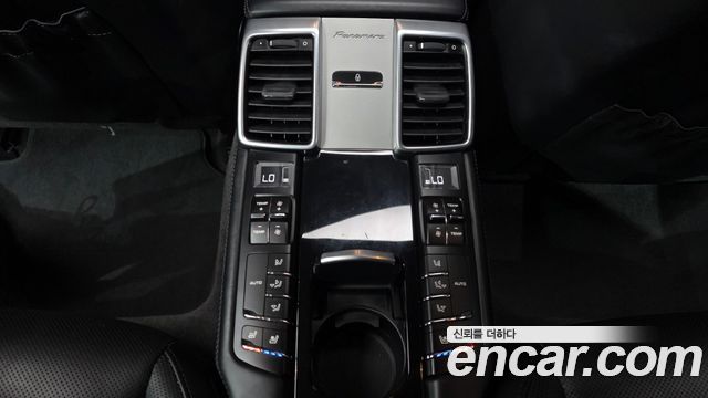 Porsche Panamera 3.6 AWD Edition 970 2016 — фото 14
