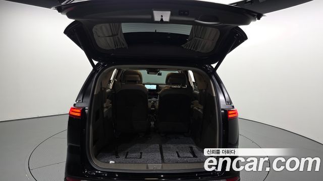 Kia Carnival (IV) Gasoline 7-Seater Hi-Limousine Signature 2023 — фото 20