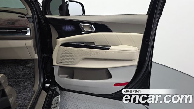 Kia Carnival (IV) Gasoline 7-Seater Hi-Limousine Signature 2023 — фото 24