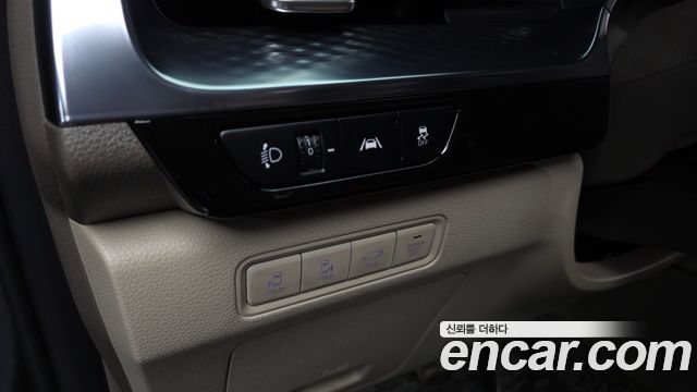 Kia Carnival (IV) Gasoline 7-Seater Hi-Limousine Signature 2023 — фото 31