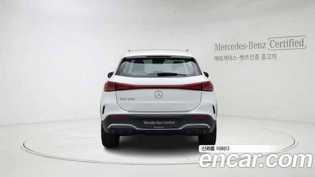 Mercedes-Benz EQA (H243) EQA250 AMG Line 2026 — фото 4
