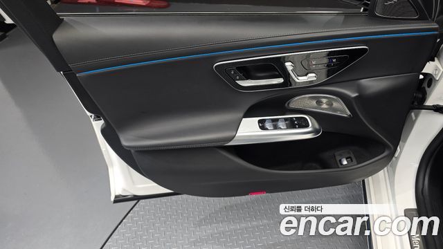 Mercedes-Benz E-Class (W214) E300 4MATIC AMG Line 2024 — фото 30