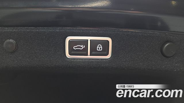 Hyundai Grandeur Hybrid (GN7) Exclusive 2023 — фото 31