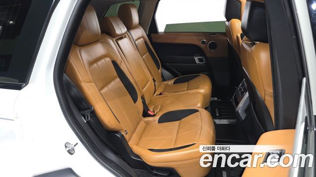 Land Rover Range Rover Sport (II) 3.0 SDV6 HSE Dynamic 2019 — фото 12