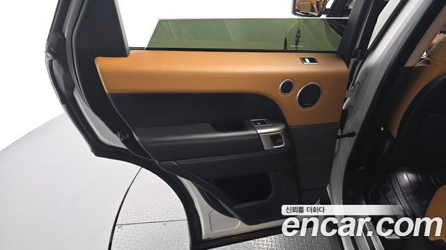 Land Rover Range Rover Sport (II) 3.0 SDV6 HSE Dynamic 2019 — фото 25