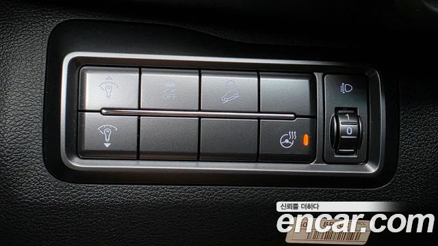 KG Mobility (SsangYong) Very New Tivoli Gasoline 1.5 2WD V5 2020 — фото 18