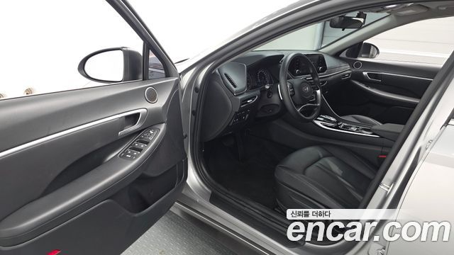 Hyundai Sonata (DN8) 2.0 LPG(rental car) Style 2022 — фото 10