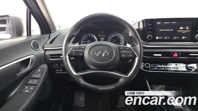 Hyundai Sonata (DN8) 2.0 LPG(rental car) Style 2022 — фото 12