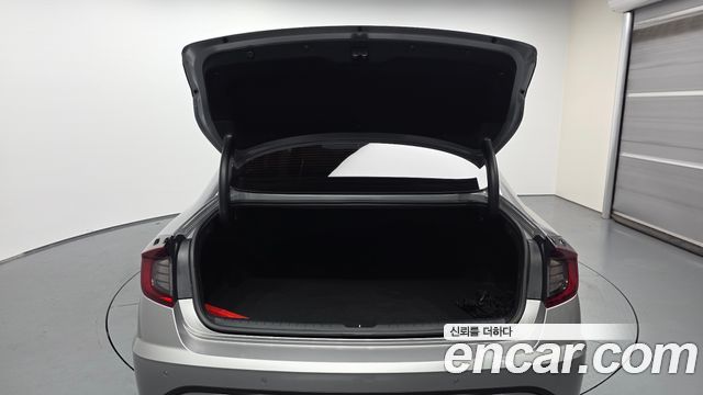 Hyundai Sonata (DN8) 2.0 LPG(rental car) Style 2022 — фото 20