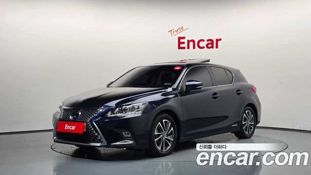 Lexus CT200h 1.8 Supreme ZWA10