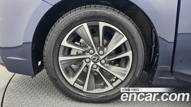 Lexus CT200h 1.8 Supreme ZWA10 2018 — фото 5
