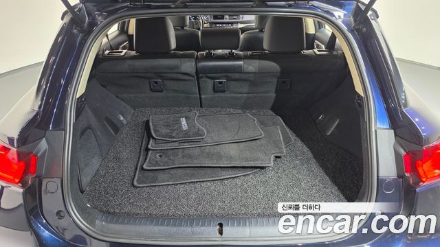 Lexus CT200h 1.8 Supreme ZWA10 2018 — фото 15