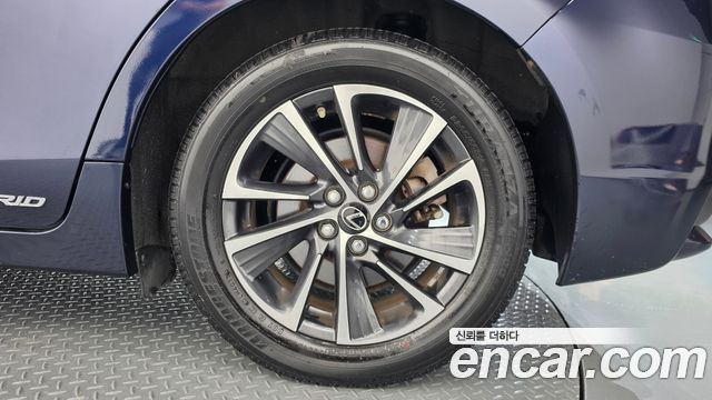 Lexus CT200h 1.8 Supreme ZWA10 2018 — фото 21