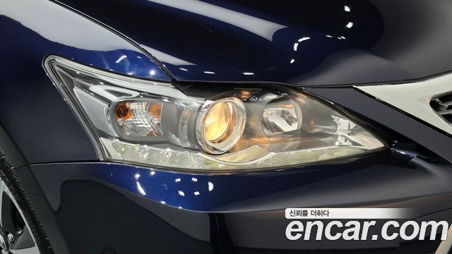 Lexus CT200h 1.8 Supreme ZWA10 2018 — фото 22
