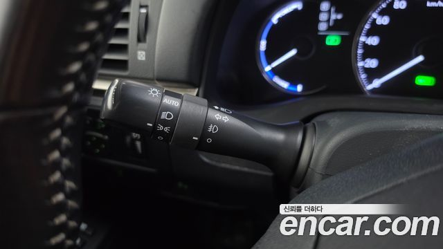 Lexus CT200h 1.8 Supreme ZWA10 2018 — фото 29