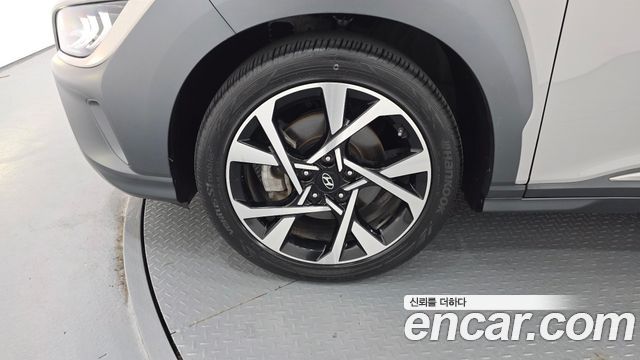 Hyundai Kona Gasoline 1.6 Turbo 2WD Inspiration 2023 — фото 5
