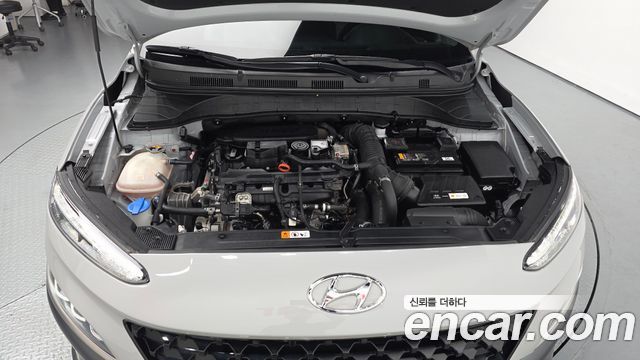 Hyundai Kona Gasoline 1.6 Turbo 2WD Inspiration 2023 — фото 6