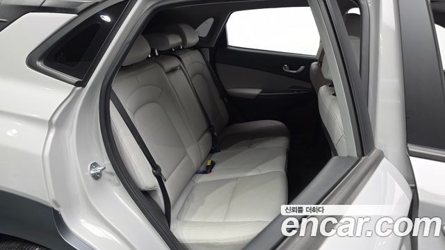 Hyundai Kona Gasoline 1.6 Turbo 2WD Inspiration 2023 — фото 11